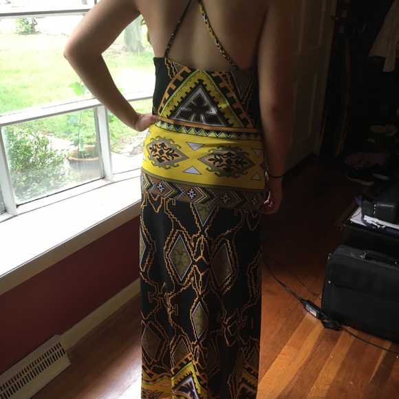 Julie Brown | Dress - Picture 4 of 6